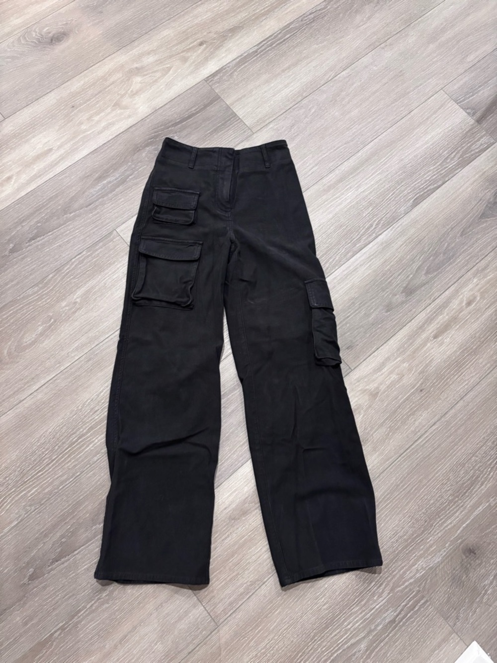 Wilfred free cargo pants